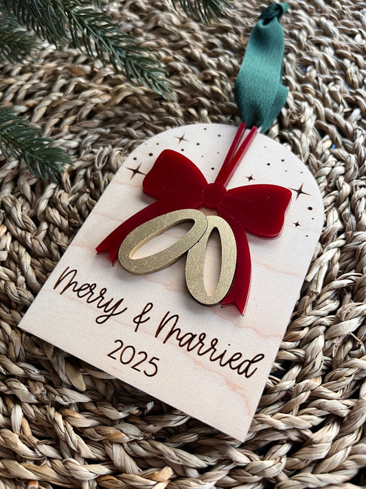 Merry & Married - Ring Ornament
