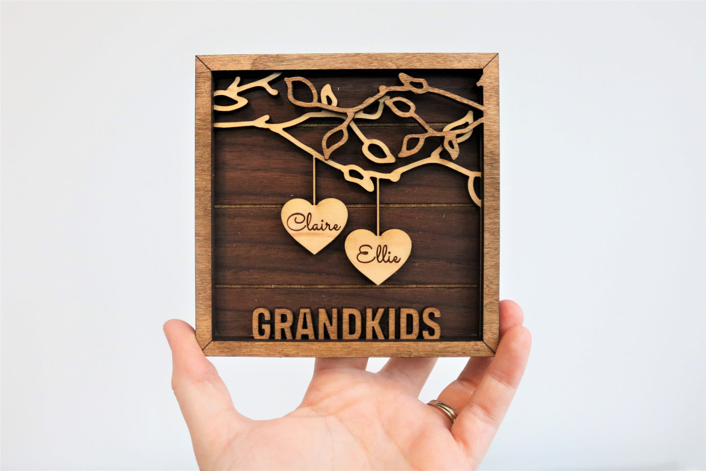 SMALL- Hanging Hearts Sign- 1-3 Family Members